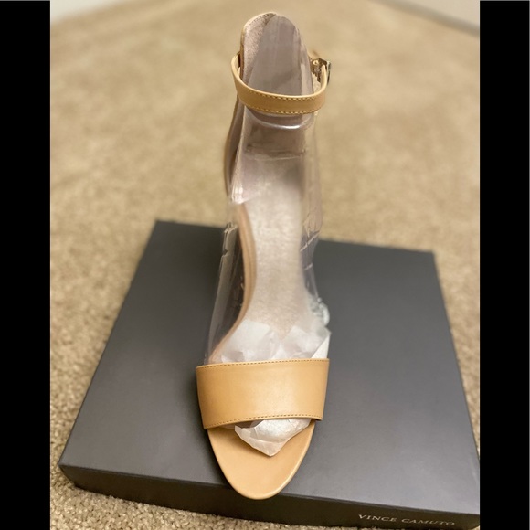vince camuto corlina nude burnished calf heels - Picture 5 of 7
